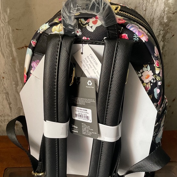 Disney Alice in wonderland loungefly AOP - Picture 2 of 2